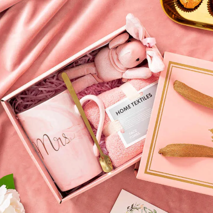 هدايا أعياد الميلاد ,Christmas gifts