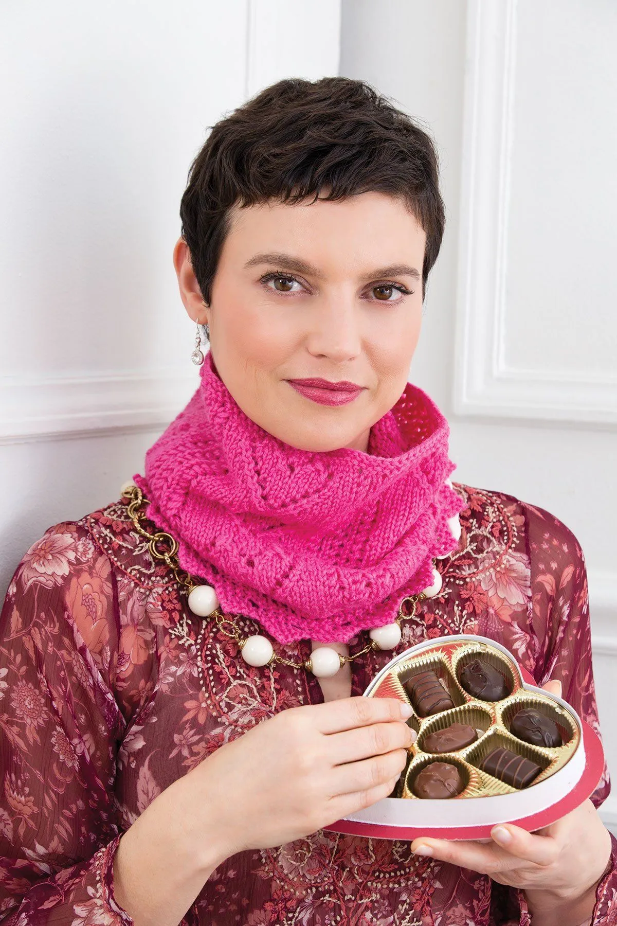 50 Knitted Gifts for Year-Round Giving: Designs for Every Season and Occasion Featuring Universal Yarn Deluxe Worsted