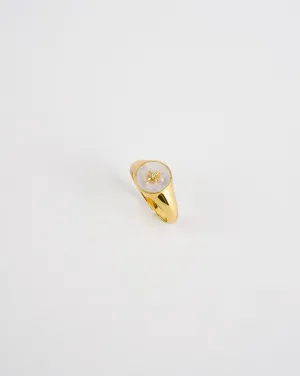 Elegant Star Mother of Pearl Ring - Sophisticated Jewelry for Every Occasion