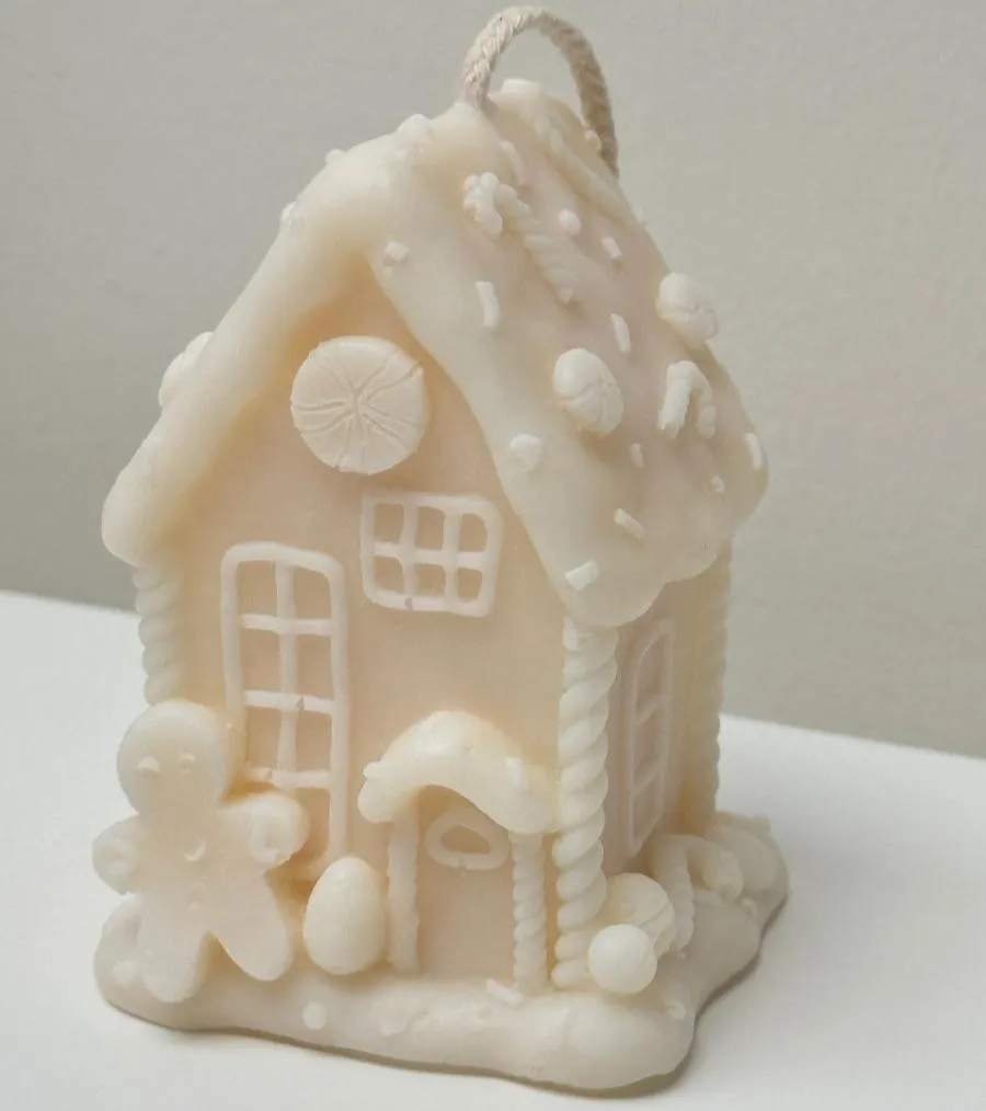 Gingerbread house Soy Wax Scented Candle | Christmas Home Decoration