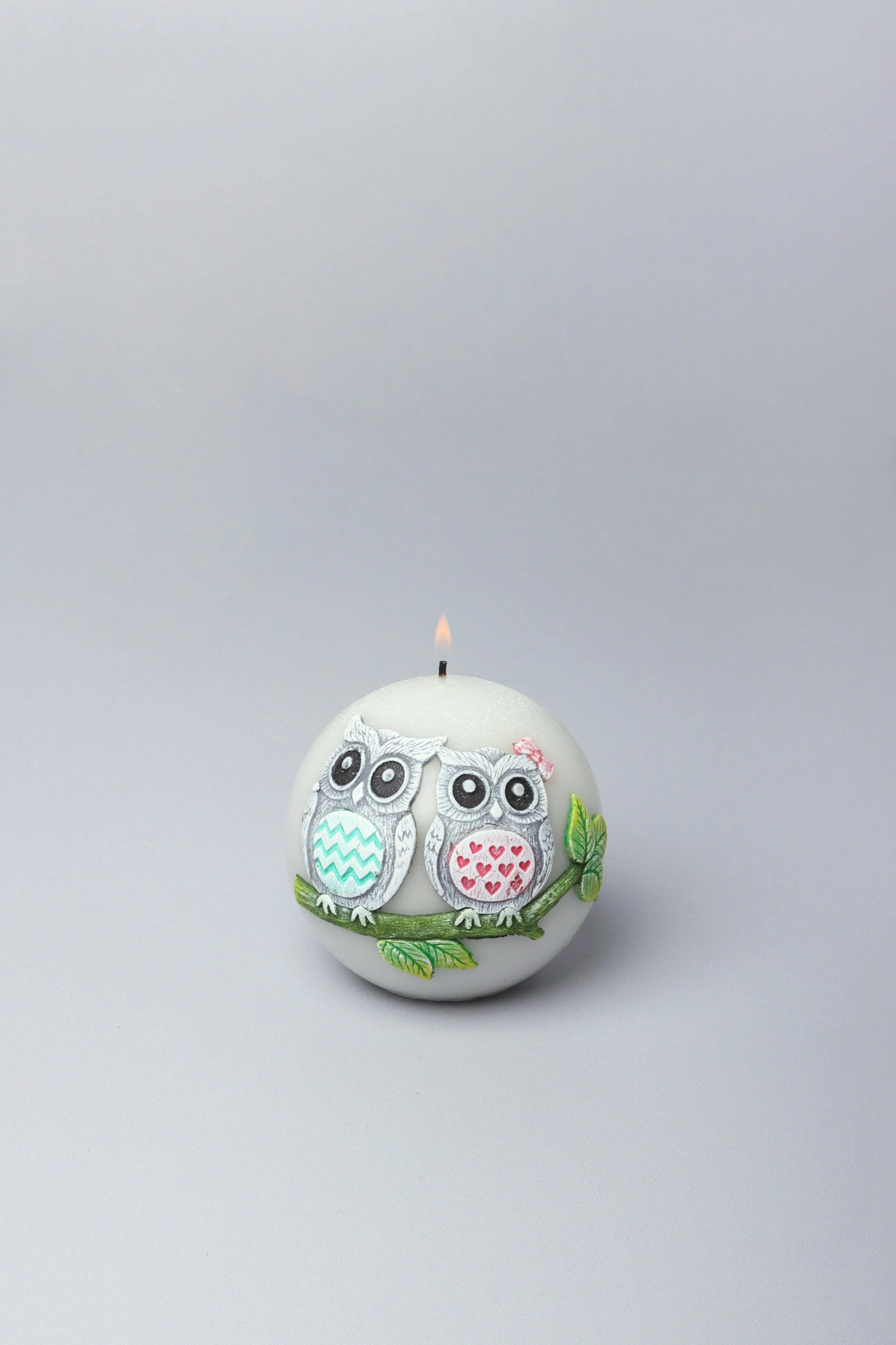 Limited Edition Grey Owl Figure Couple Candles