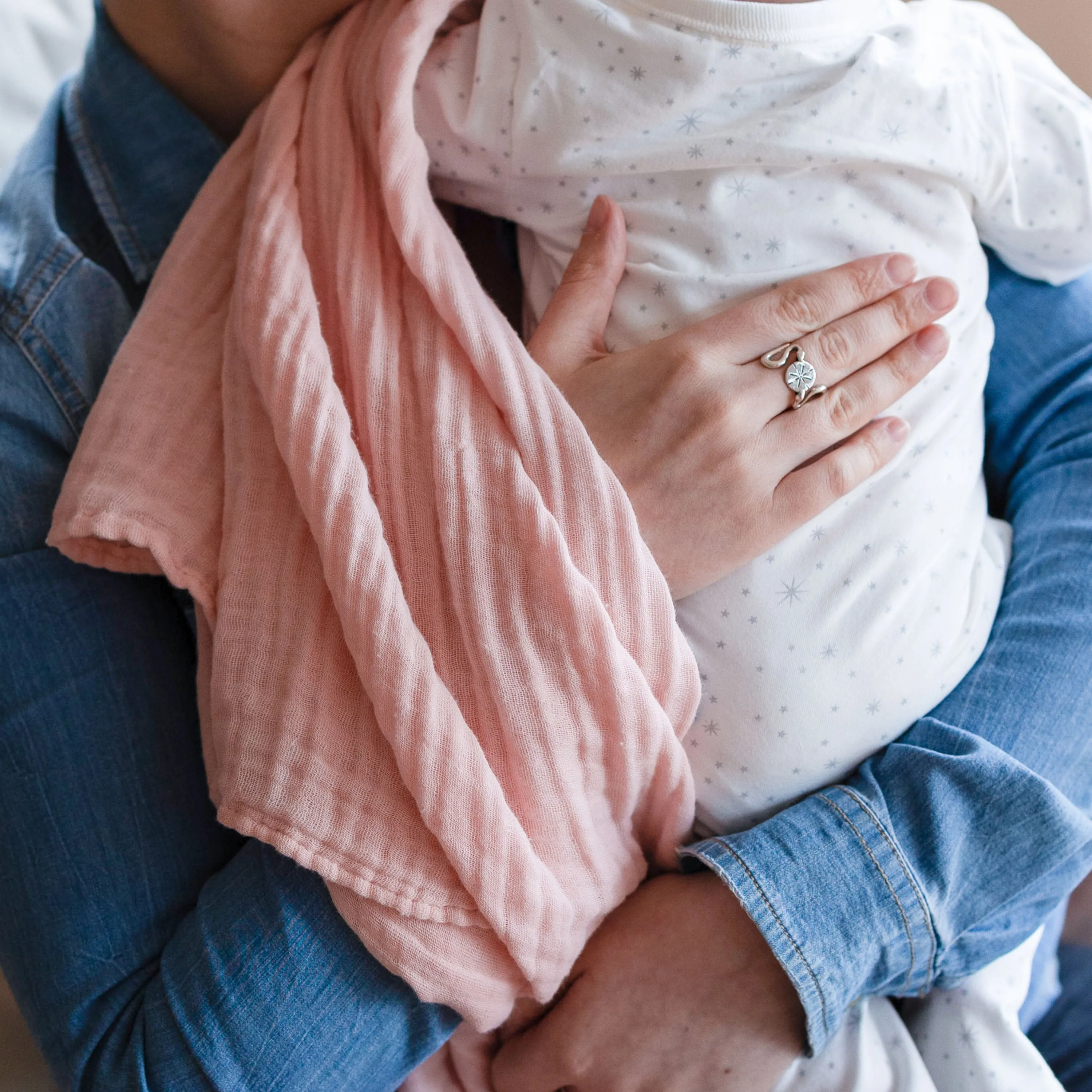 Muslin Wrap 1pk Solids - Harvest Bunny