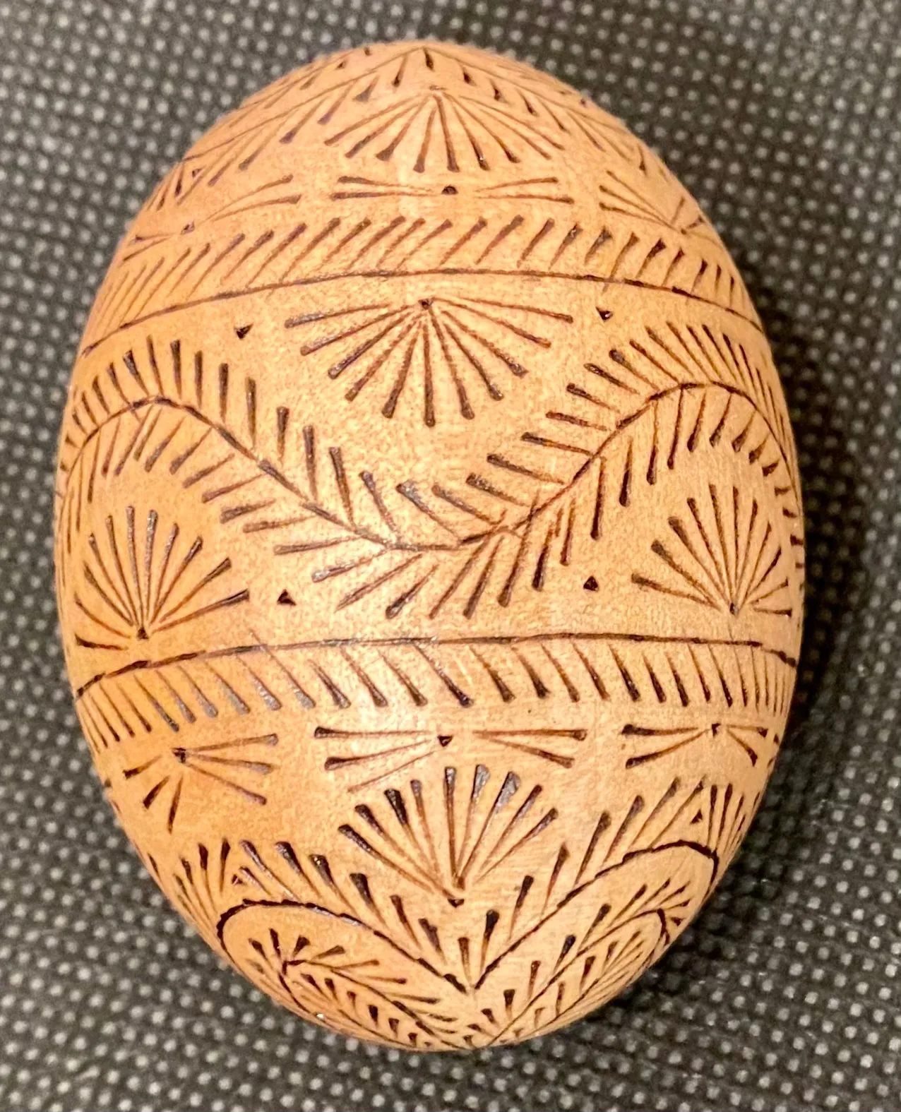 Pyrography Egg (0648)