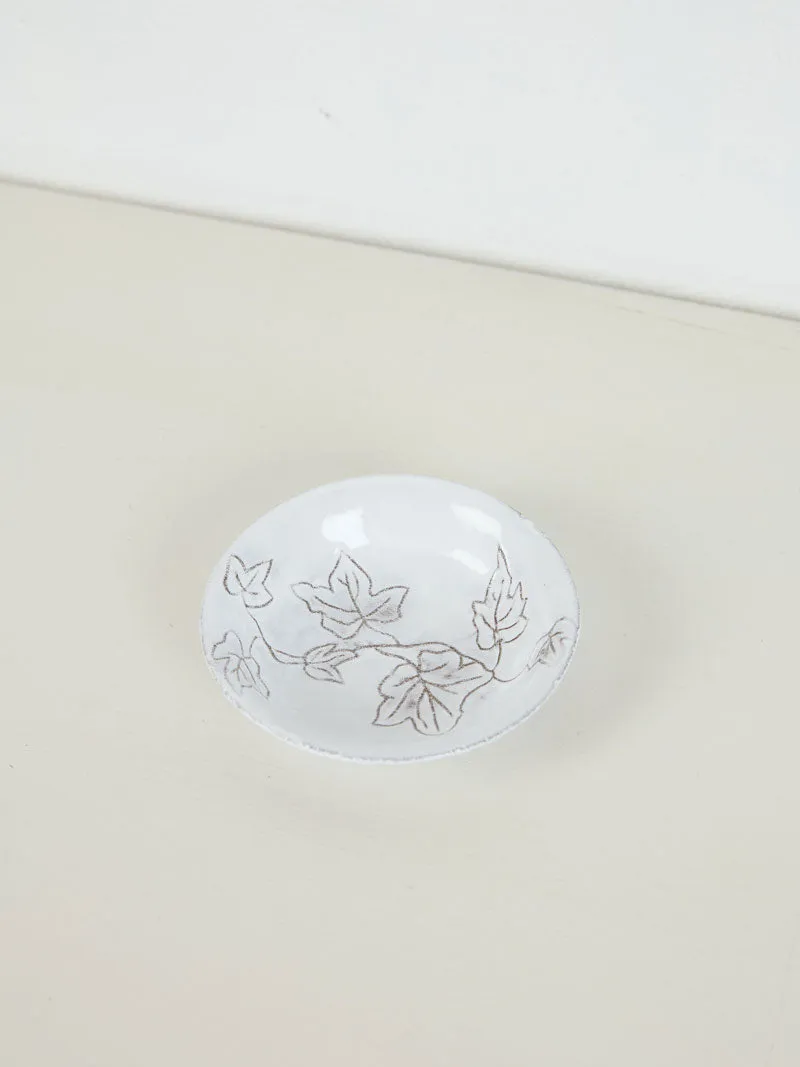 Setsuko Ivy Leaf Saucer